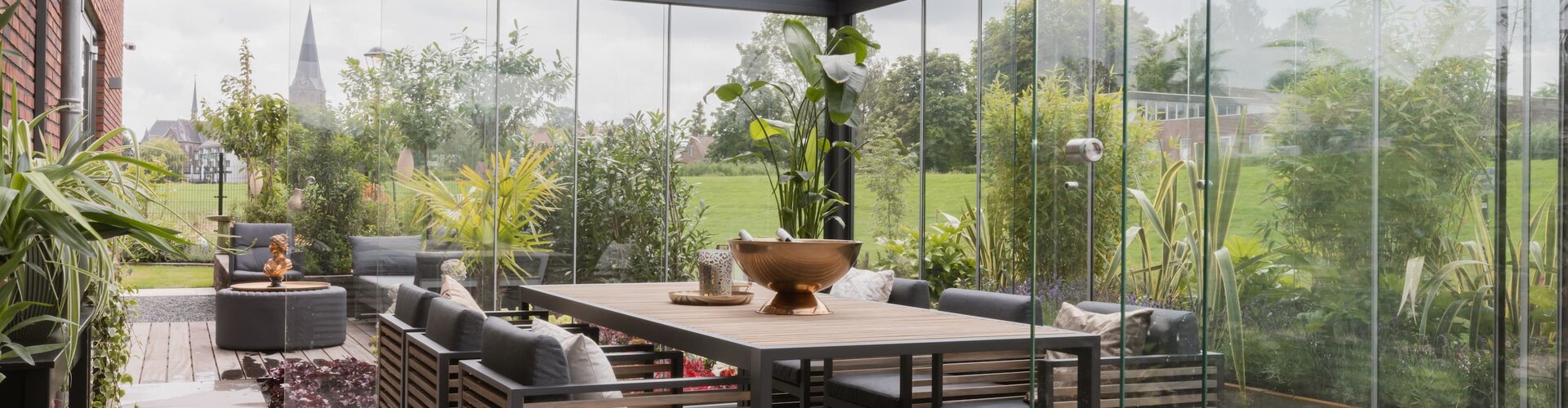 Dit is een afbeelding van een Profiline tuinkamer